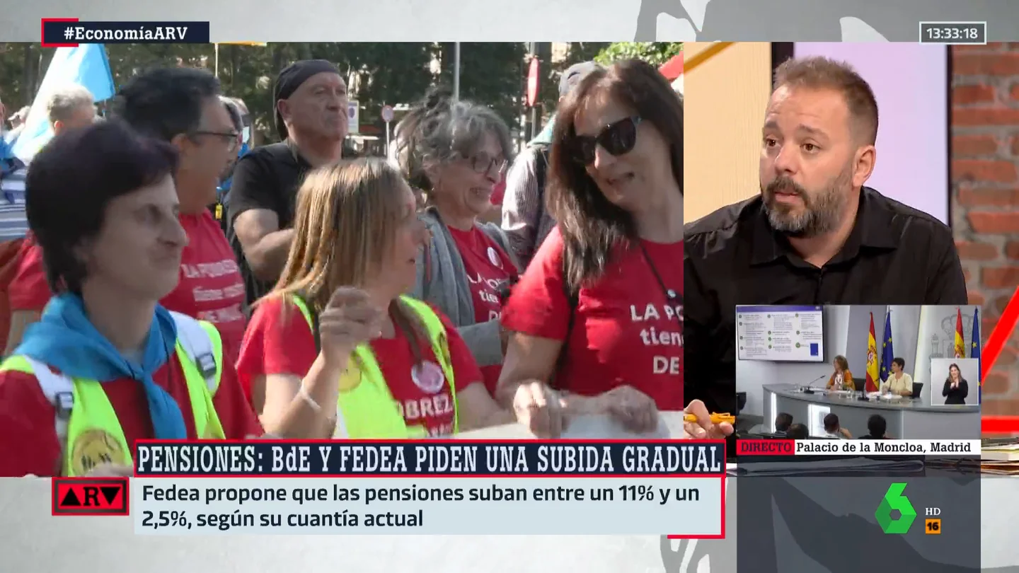 El encendido alegato de Antonio Maestre a favor de subir las pensiones: "Hay seis millones que ganan menos de 1.000 euros" El encendido alegato de Antonio Maestre a favor de subir las pensiones: "Hay seis millones que ganan menos de 1.000 euros"