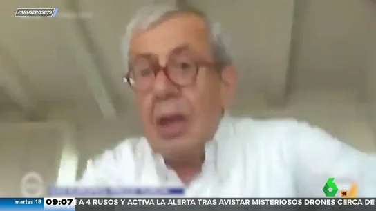 Todo el país ve sin pantalones a este político italiano: los peligros de las videollamadas en directo Todo el país ve sin pantalones a este político italiano: los peligros de las videollamadas en directo