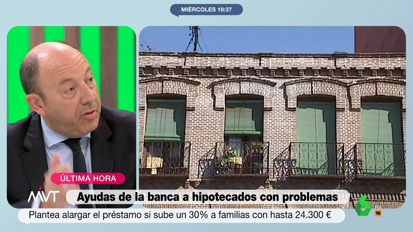 Bernardos alerta de "la letra pequeña" de las ayudas a la hipoteca: "La banca no piensa perder dinero" Bernardos alerta de "la letra pequeña" de las ayudas a la hipoteca: "La banca no piensa perder dinero"