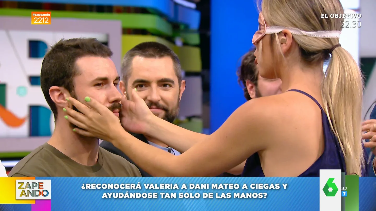 ¿Adivinará Valeria Ros sin ver quién de estos chicos es Dani Mateo? "Me está dando asco, parece otro tipo de pelo" ¿Adivinará Valeria Ros sin ver quién de estos chicos es Dani Mateo? "Me está dando asco, parece otro tipo de pelo"