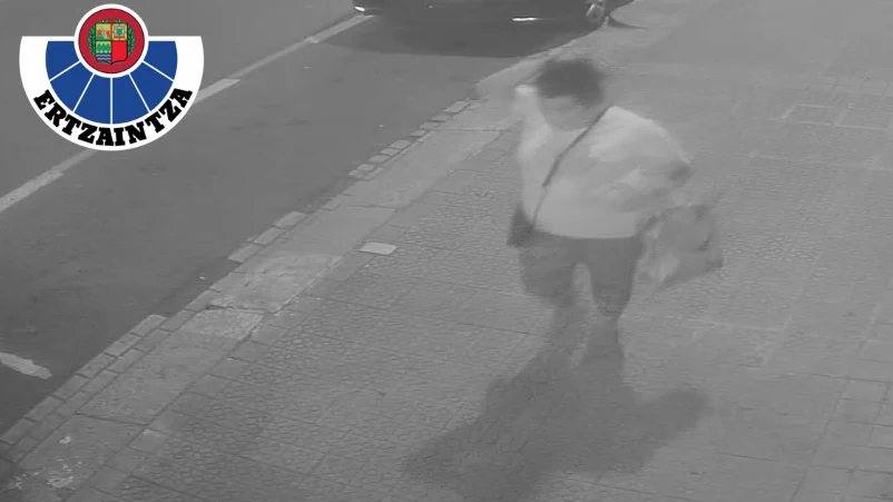 Imagen captada por las cámaras de seguridad de la posible secuestradora del bebé 