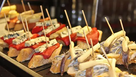 Imagen de archivo de unas tapas en Madrid Imagen de archivo de unas tapas en Madrid