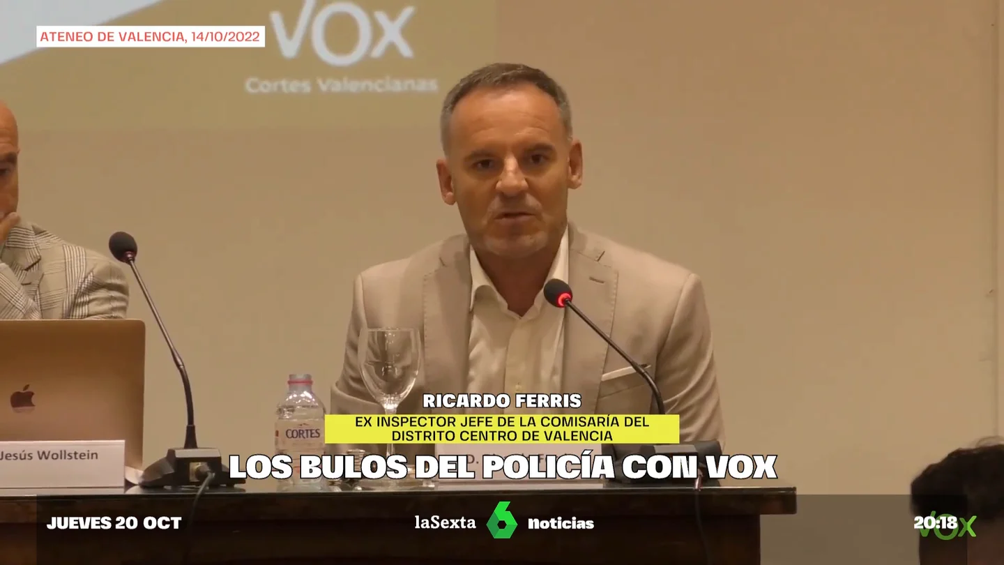 Cesan al policía que vinculó inmigración y delincuencia en un acto de Vox en Valencia Cesan al policía que vinculó inmigración y delincuencia en un acto de Vox en Valencia