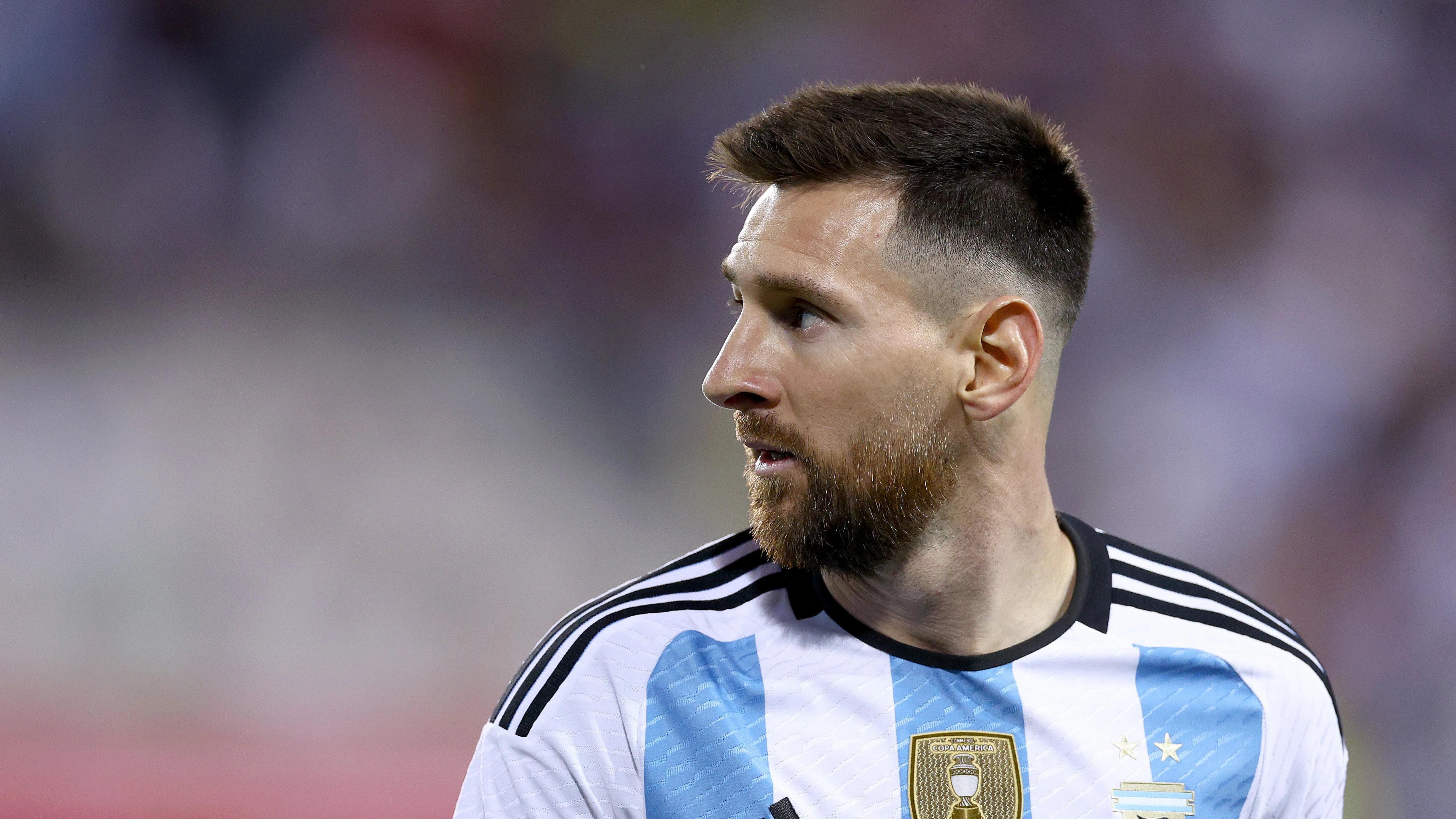 Leo Messi en un partido con Argentina