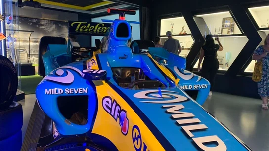 El Renault de Fernando Alonso, en el museo de Rafa Nadal El Renault de Fernando Alonso, en el museo de Rafa Nadal