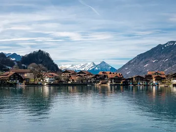 Descubre Brienz, uno de los pueblos con más encanto de Suiza Descubre Brienz, uno de los pueblos con más encanto de Suiza