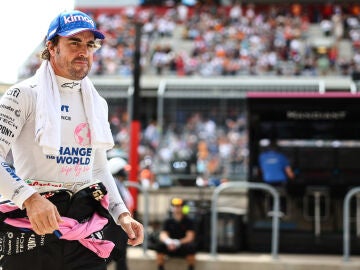 Fernando Alonso protagonista en el último show de la FIA