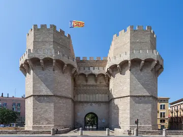 Torres de Serranos: ¿cuál es el verdadero origen de su curioso nombre? Torres de Serranos: ¿cuál es el verdadero origen de su curioso nombre?