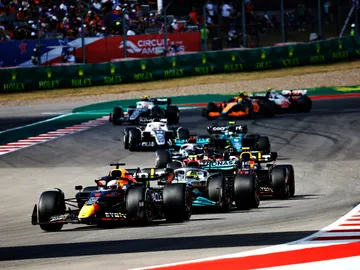 Red Bull acepta su sanción por haber superado el techo de gastos Red Bull acepta su sanción por haber superado el techo de gastos