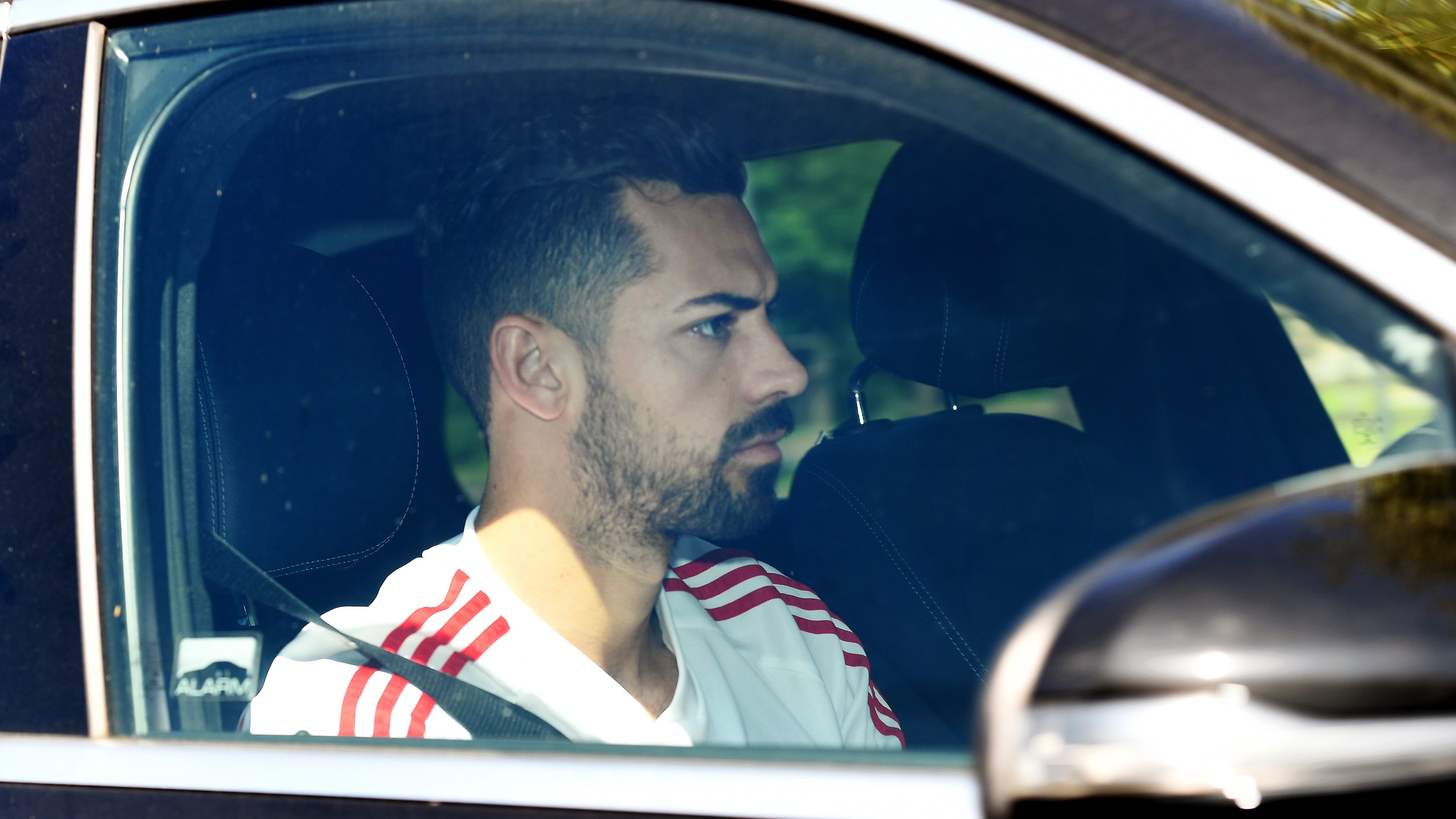 Un muerto y cinco heridos, entre ellos el futbolista español Pablo Marí, tras un apuñalamiento en Milan 