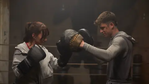 Aitana y Miguel Bernardeau son los protagonistas de 'La última' Aitana y Miguel Bernardeau son los protagonistas de 'La última'