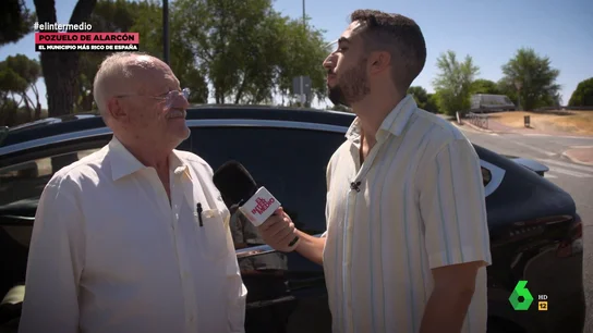 Un vecino de Pozuelo 'vacila' a Isma Juárez: "Si no sabes dónde está el norte cómo vas a saber dónde están los ricos" Un vecino de Pozuelo 'vacila' a Isma Juárez: "Si no sabes dónde está el norte cómo vas a saber dónde están los ricos"