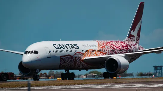 Una piloto demanda a Qantas por discriminación y acoso durante dos décadas. Una piloto demanda a Qantas por discriminación y acoso durante dos décadas.