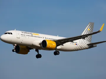 Avión de la aerolínea Vueling Avión de la aerolínea Vueling
