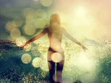 Los humanos también brillamos en la oscuridad Los humanos también brillamos en la oscuridad