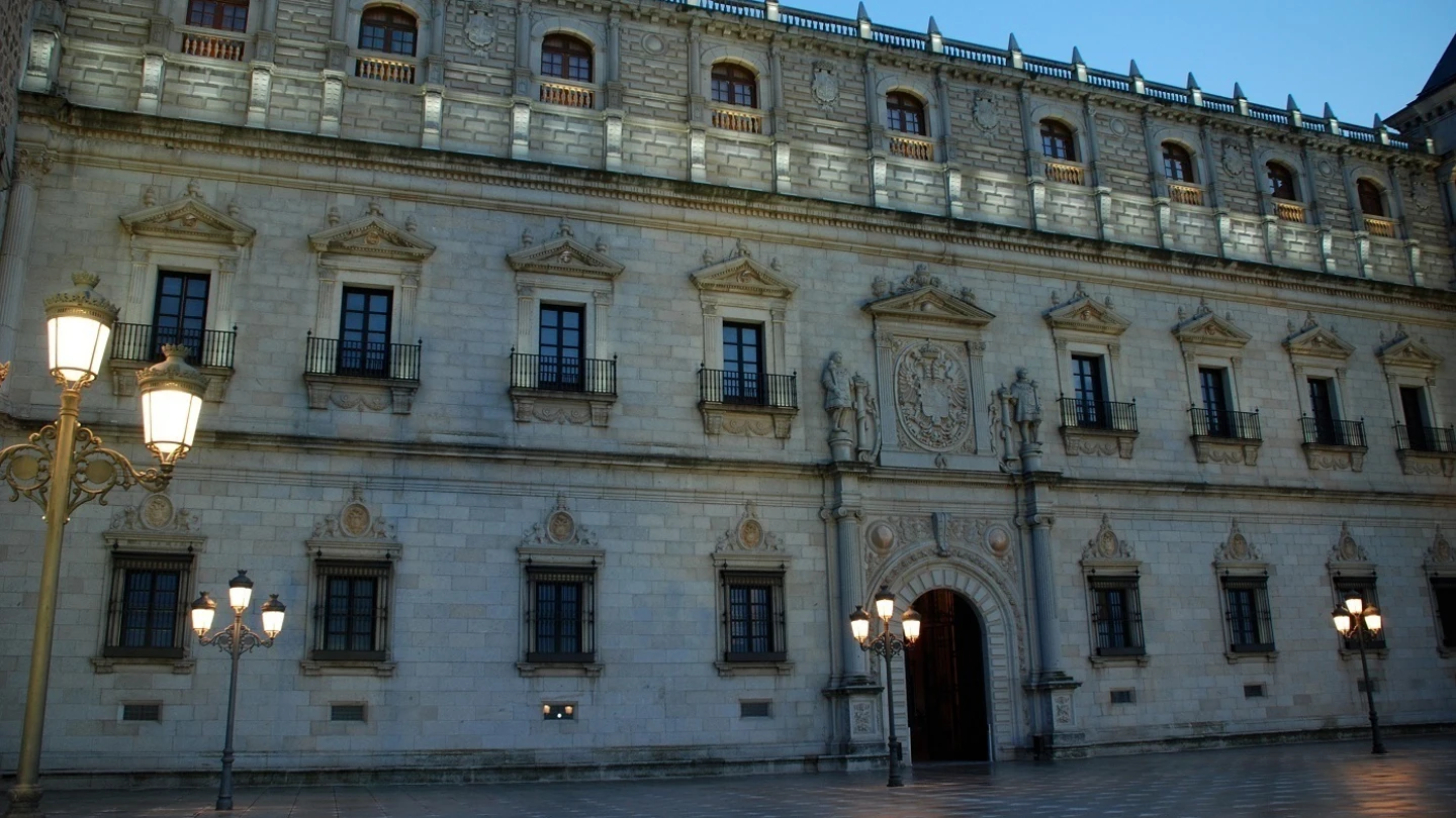 Desalojadas 100 personas del Museo del Ejército del aire por un incendio en una freidora Desalojadas 100 personas del Museo del Ejército del aire por un incendio en una freidora