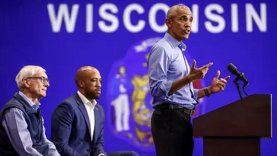 Obama pide el voto para los demócratas frente a quienes "envenenan" la democracia Obama pide el voto para los demócratas frente a quienes "envenenan" la democracia