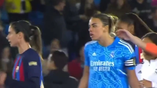 Aitana Bonmatí y Misa tras el Clásico Aitana Bonmatí y Misa tras el Clásico
