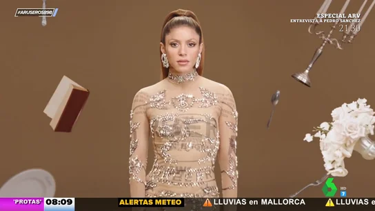 Así de sensual luce Shakira como imagen de Burberry