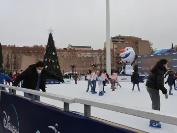 Pista de Hielo en Colón en Madrid Pista de Hielo en Colón en Madrid