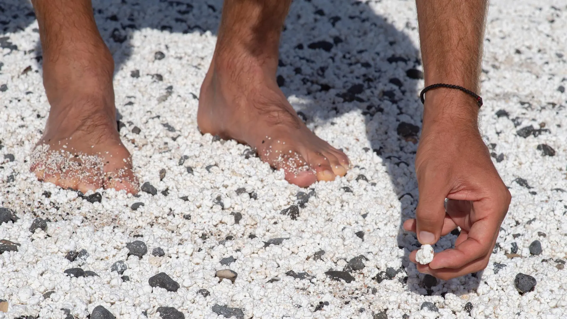 Las 'playas palomitas' de Fuerteventura están en peligro por culpa del saqueo