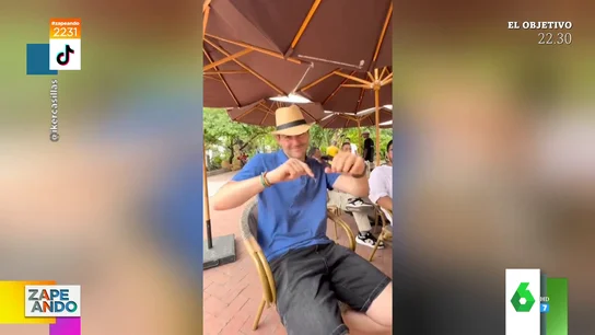 Iker Casillas lo da todo en este tik tok viral: "Está a medio camino entre un padre en una boda y un político en campaña" Iker Casillas lo da todo en este tik tok viral: "Está a medio camino entre un padre en una boda y un político en campaña"