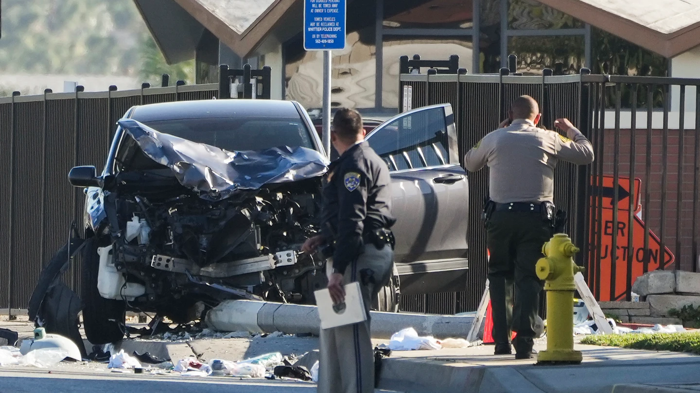 El vehículo responsable del atropello masivo en Los Angeles El vehículo responsable del atropello masivo en Los Angeles
