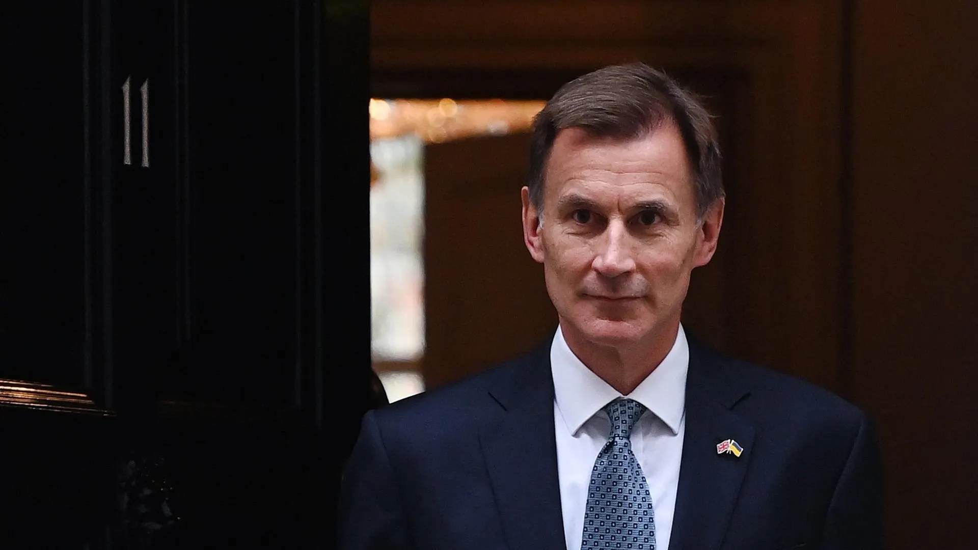 Jeremy Hunt anuncia que Reino Unido ha entrado en recesión.