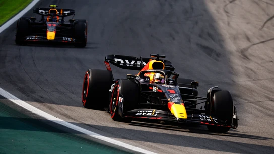 Max Verstappen y Sergio Pérez Max Verstappen y Sergio Pérez