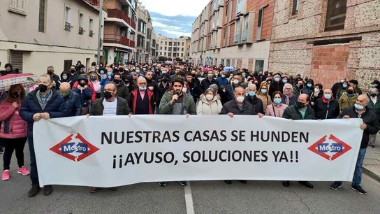 Los afectados por la línea 7B de Metro llegan a Bruselas: piden soluciones dignas ante la "inacción" del Gobierno de Ayuso @platafmetrosfh