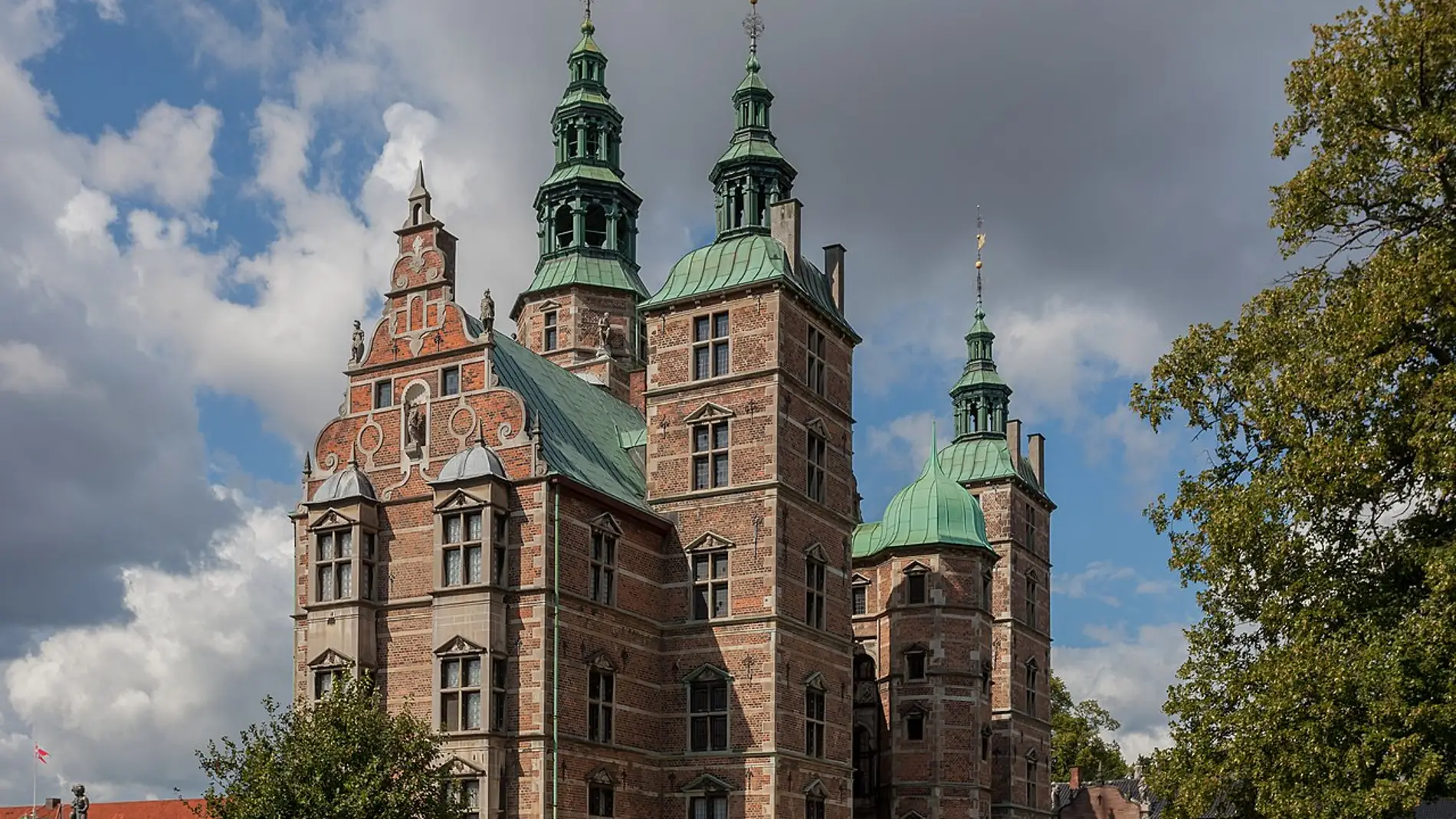 Castillo de Rosenborg de Copenhague: ¿qué Rey de Dinamarca escogió su curioso nombre?