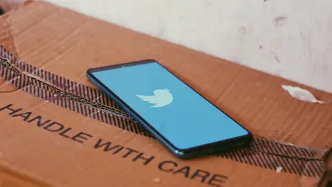 Twitter Twitter
