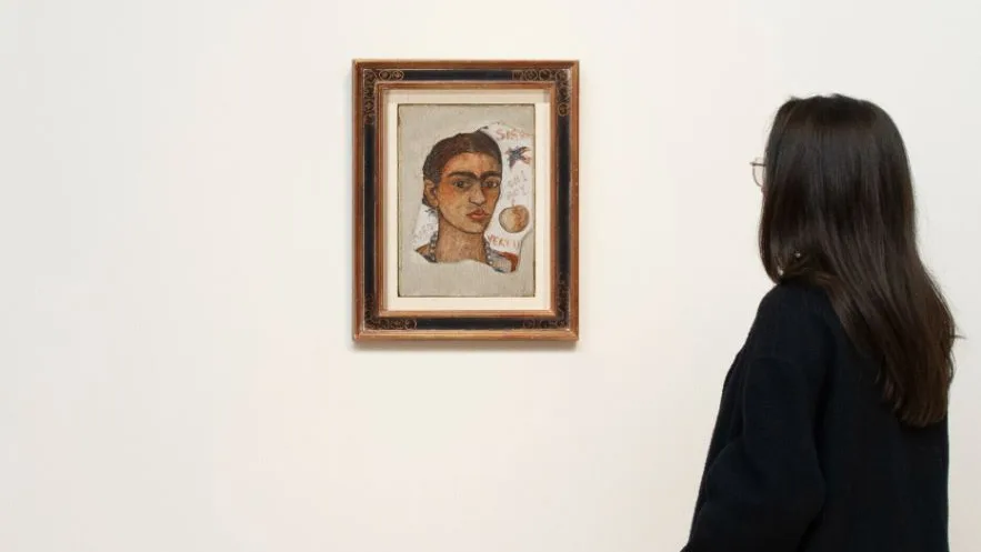 Vendida por más de ocho millones una pintura de Frida Kahlo que la artista tiró a la basura