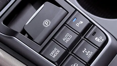Este botón te ayuda a ahorrar combustible, pero también es un peligro para tu coche diésel Modo ECO