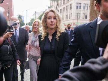 Elizabeth Holmes, founder of Theranos, sentenced to 11 years in prison for fraud