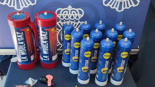 Imagen de archivo de gas de la risa incautado por la Policía Nacional Imagen de archivo de gas de la risa incautado por la Policía Nacional