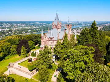Castillo de Drachenburg, en Alemania Castillo de Drachenburg, en Alemania