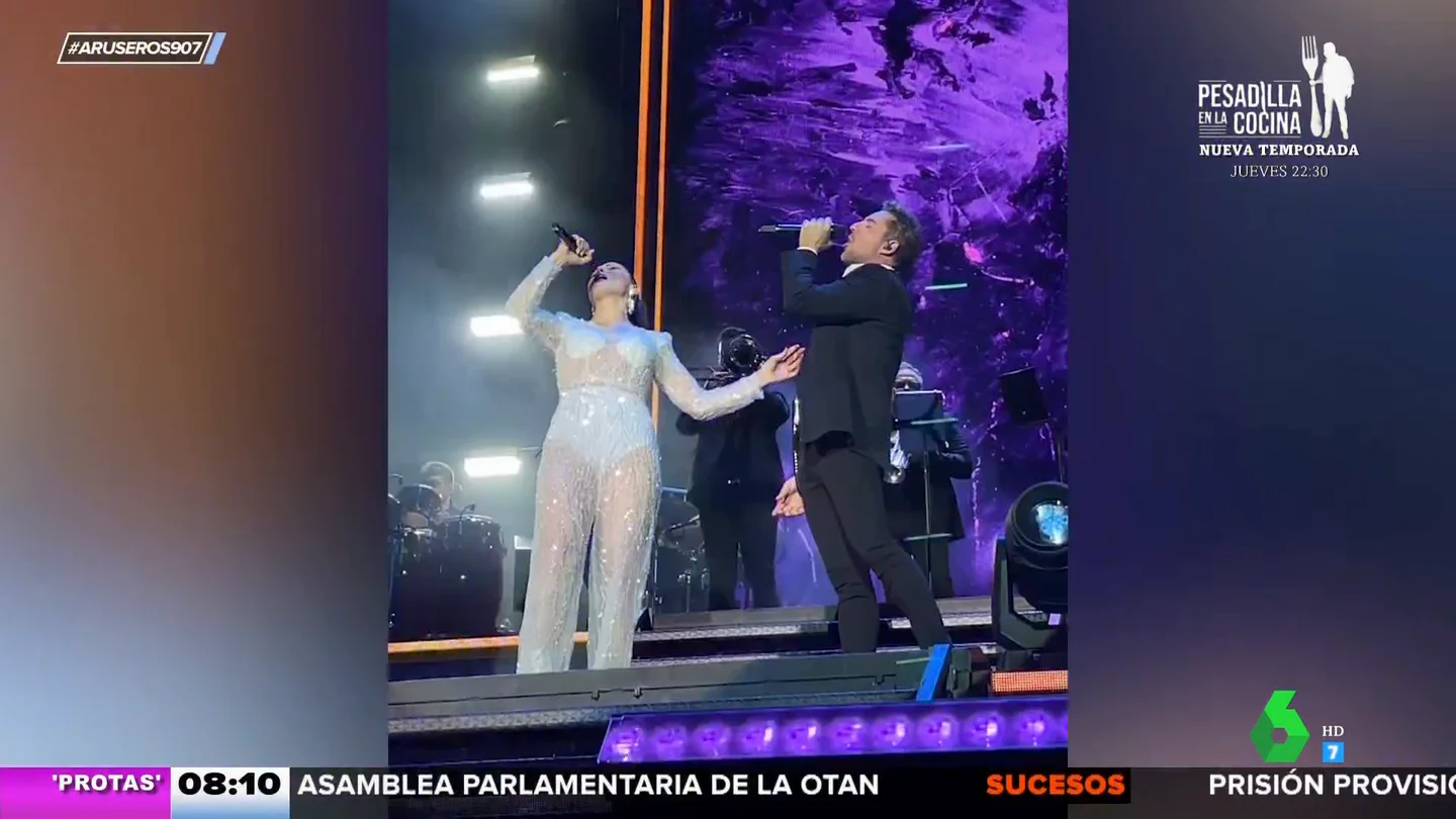 David Bisbal se reúne con Rosa López sobre un escenario para celebrar sus 20 años dedicándose a la música David Bisbal se reúne con Rosa López sobre un escenario para celebrar sus 20 años dedicándose a la música