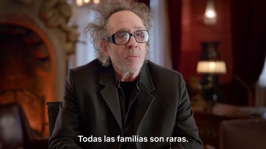 Tim Burton es el director de 'Miércoles', la nueva serie de Netflix sobre la familia Addams.