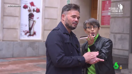 Gabriel Rufián tiene claro cuál es el "himno nacional" de España: "'La raja de tu falda', de Estopa" Gabriel Rufián tiene claro cuál es el "himno nacional" de España: "'La raja de tu falda', de Estopa"