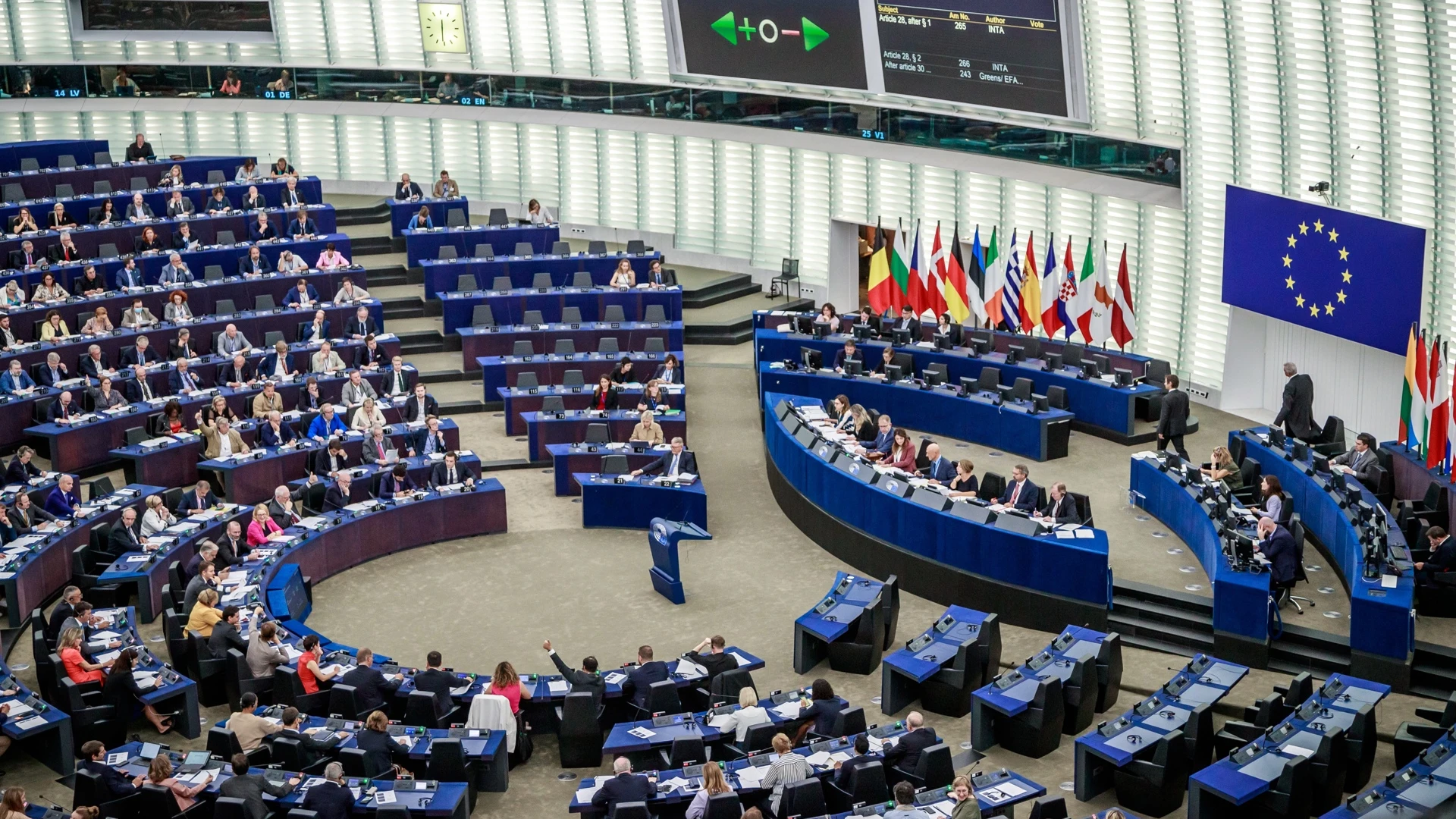 Fotografía de archivo de los eurodiputados durante una votación en el Parlamento Europeo