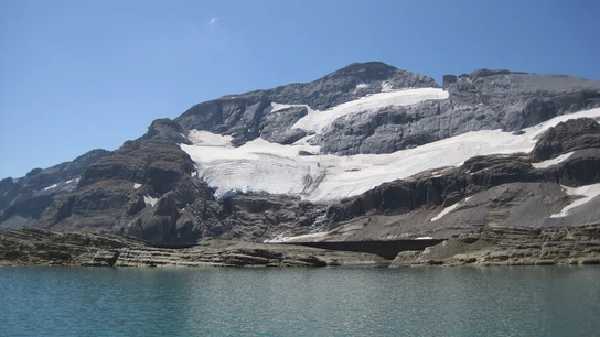 Glaciar Monte Perdido. Glaciar Monte Perdido.