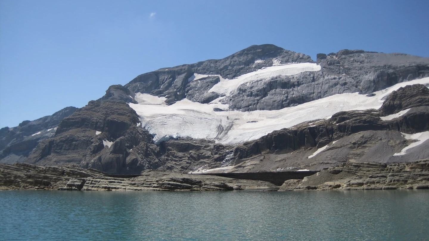 Glaciar Monte Perdido. Glaciar Monte Perdido.