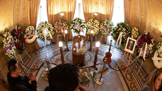 Amigos y seguidores despiden a Pablo Milanés en la Casa de América en Madrid Amigos y seguidores despiden a Pablo Milanés en la Casa de América en Madrid