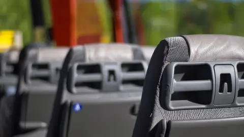 Autobús Autobús