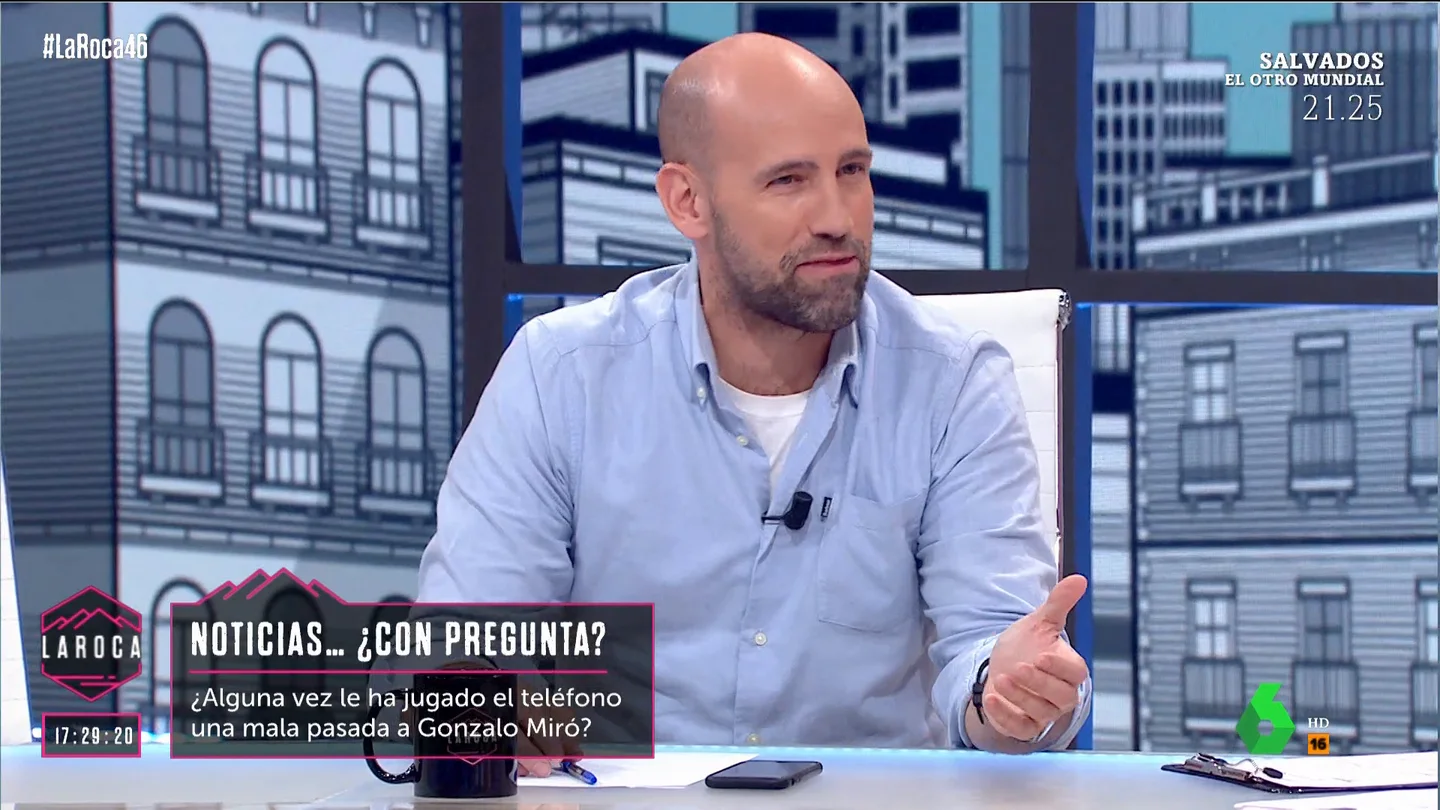 La mala jugada del móvil de Gonzalo Miró que le ha hecho pasar vergüenza: "Algo con muchos rombos" La mala jugada del móvil de Gonzalo Miró que le ha hecho pasar vergüenza: "Algo con muchos rombos"