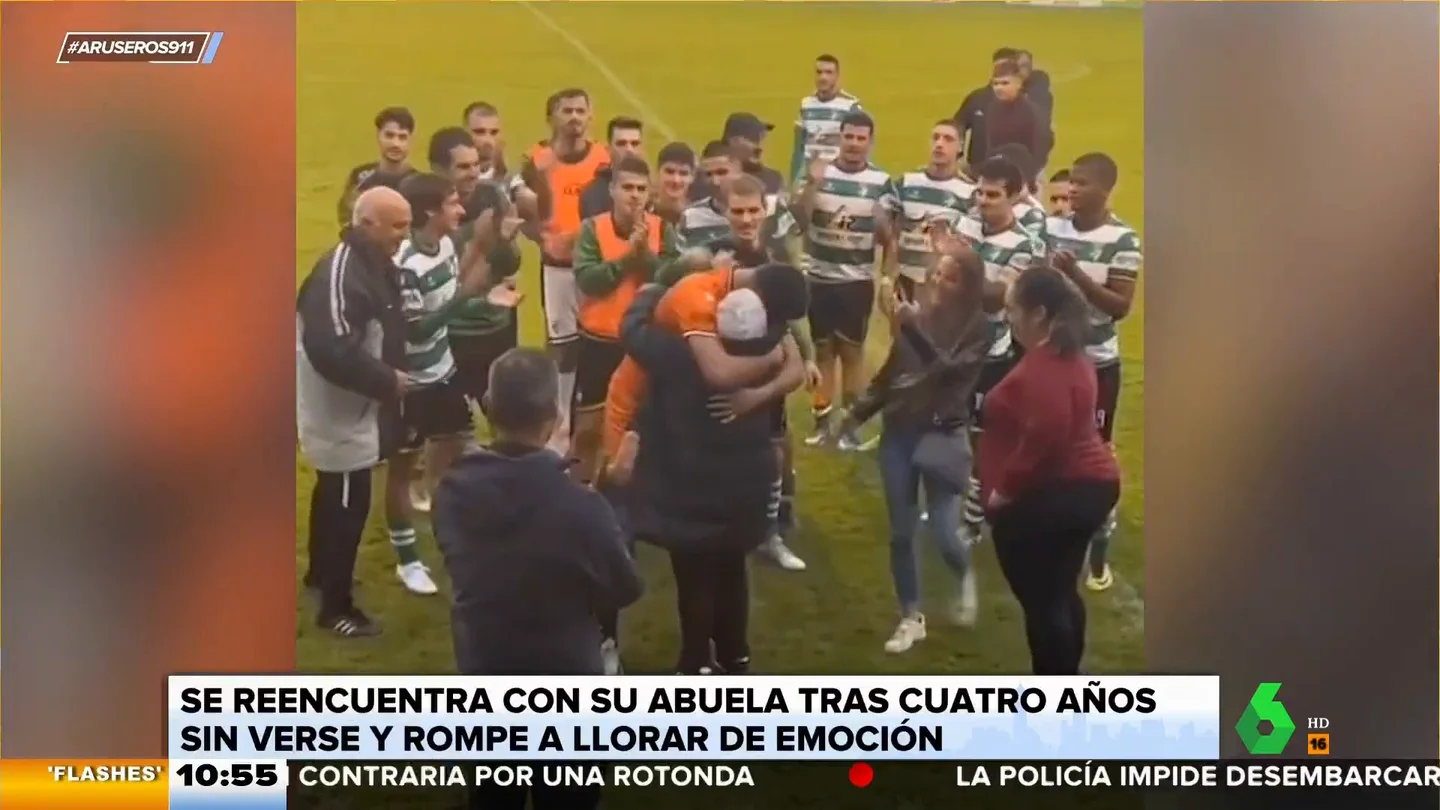 Un futbolista venezolano se reencuentra por sorpresa con su abuela en un partido tras 4 años sin verla Un futbolista venezolano se reencuentra por sorpresa con su abuela en un partido tras 4 años sin verla