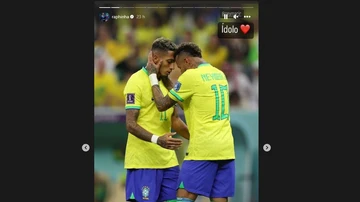 Historia de Raphinha defendiendo a Neymar