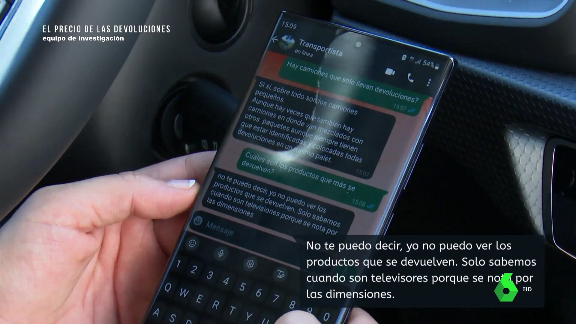 El temor de un trabajador de Amazon al hablar de la compañía: "Llevo currando tres años, si me pillan..."