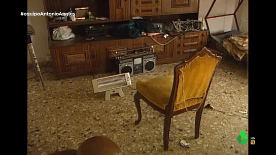 "Excrementos de perros, suciedad.." el deplorable estado de la vivienda de Anglés, el asesino de Alcàsser, antes de huir "Excrementos de perros, suciedad.." el deplorable estado de la vivienda de Anglés, el asesino de Alcàsser, antes de huir